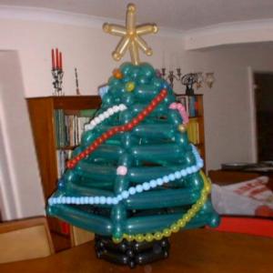 Christmas Tree balloon model