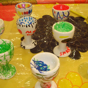 EggCups.JPG (41584 bytes)