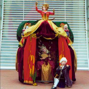 Giant Lady theatre variety show