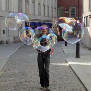 Bubble Performer