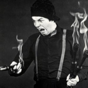 cabaret juggler