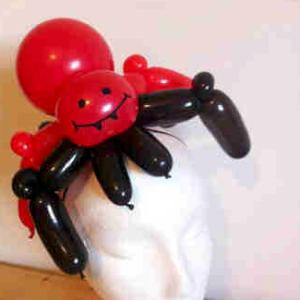 Selection of halloween themed ballon models from our experienced balloon modellers