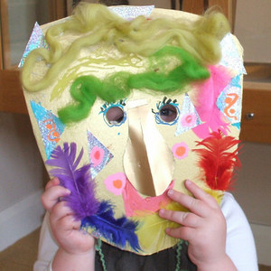 mask2.JPG (34224 bytes)